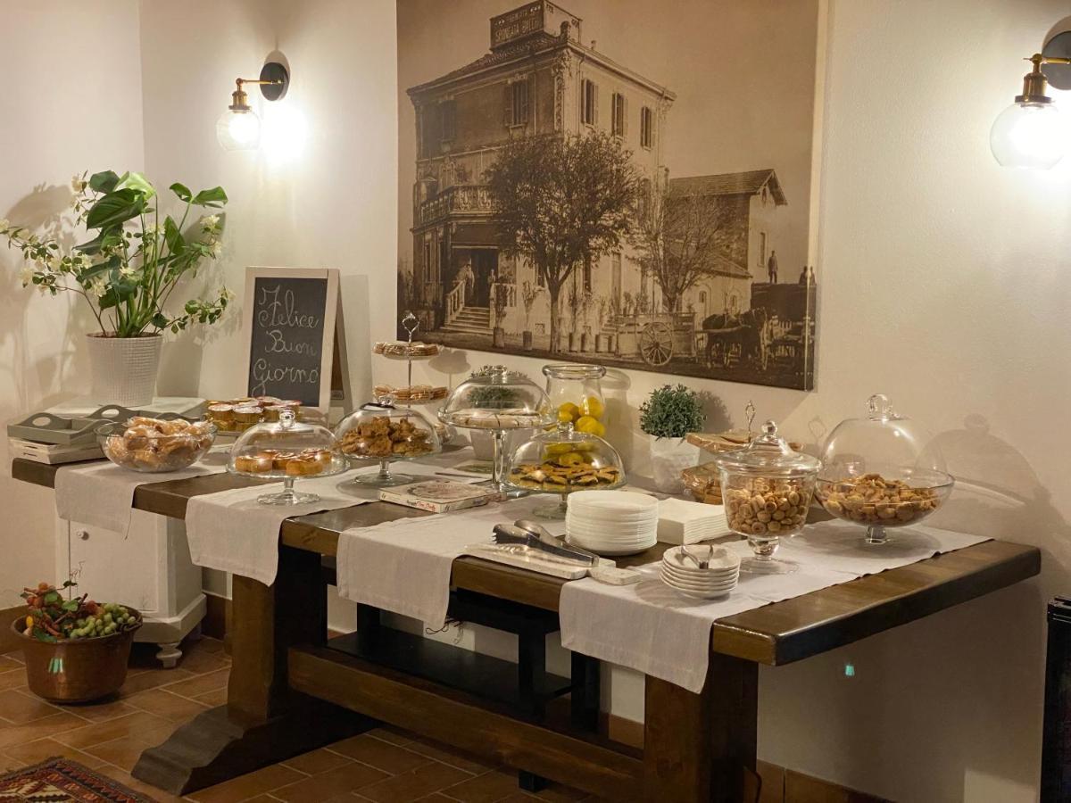 B&B Stazione Don Camillo Brescello Exteriör bild