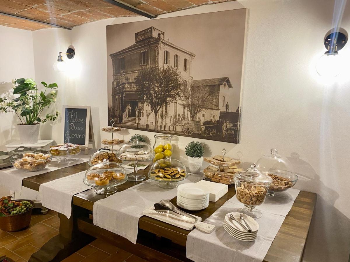 B&B Stazione Don Camillo Brescello Exteriör bild